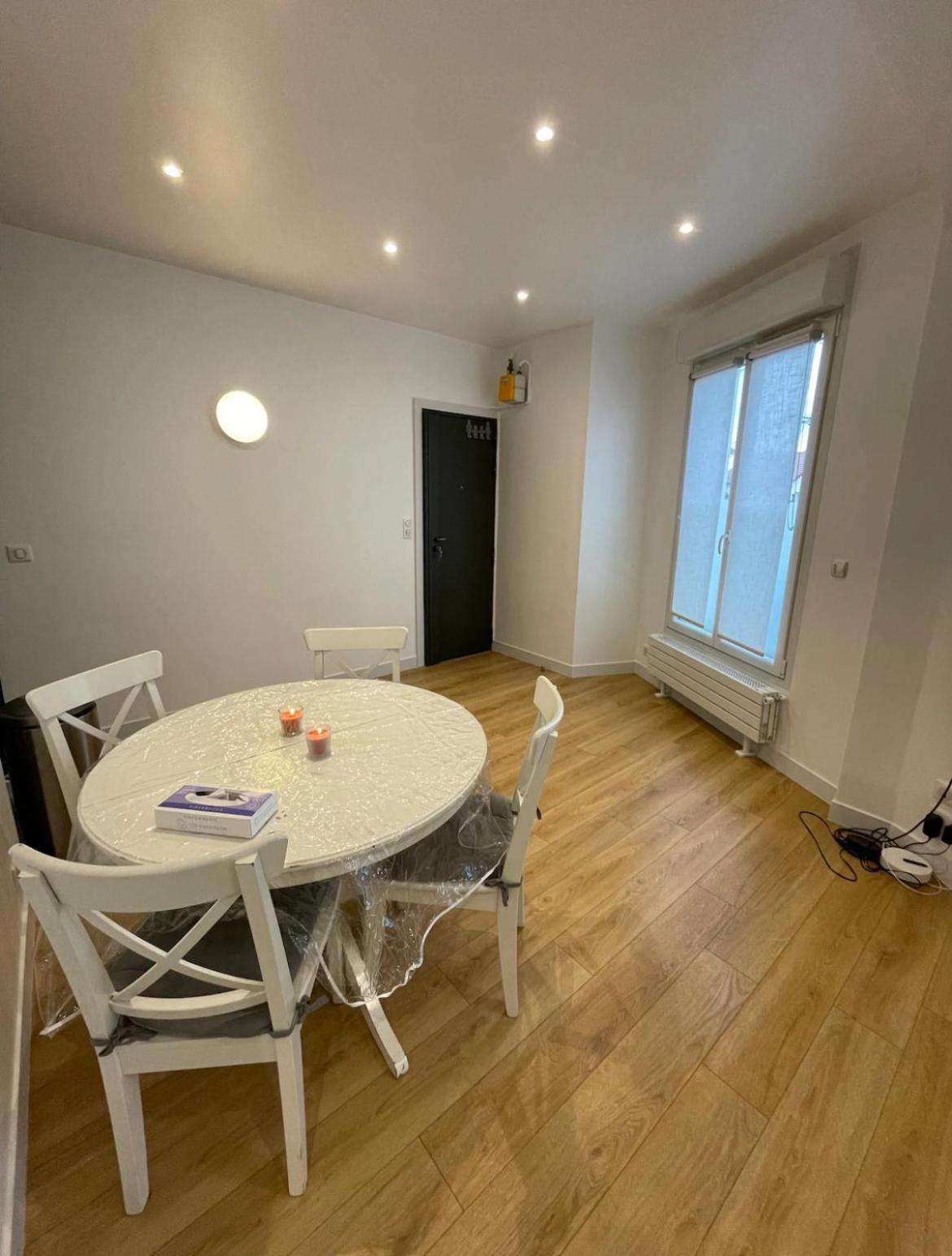 Paris Centre Clamart Hopital Percy Appart 2 Pieces Tres Lumineux Grand Ngoại thất bức ảnh